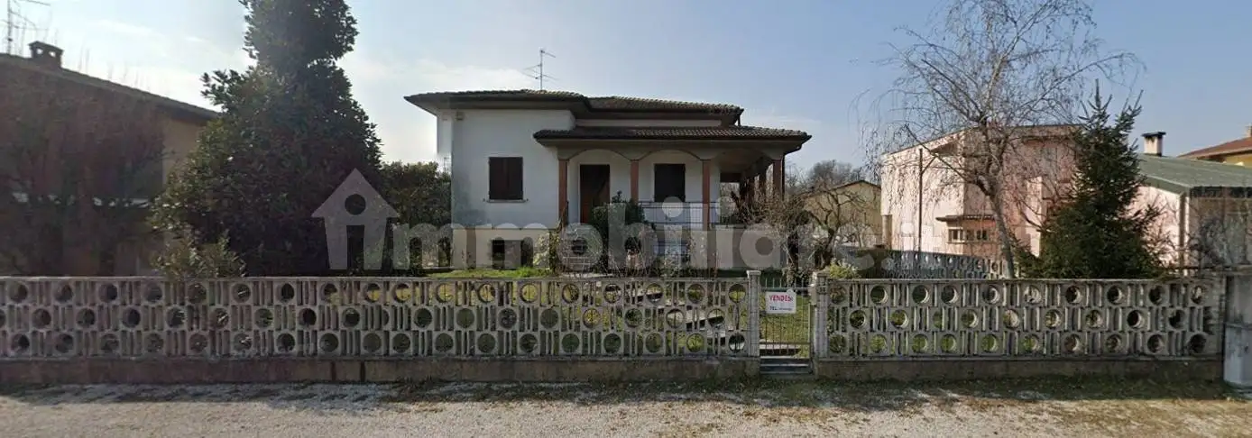 Villa in vendita a Cicognolo