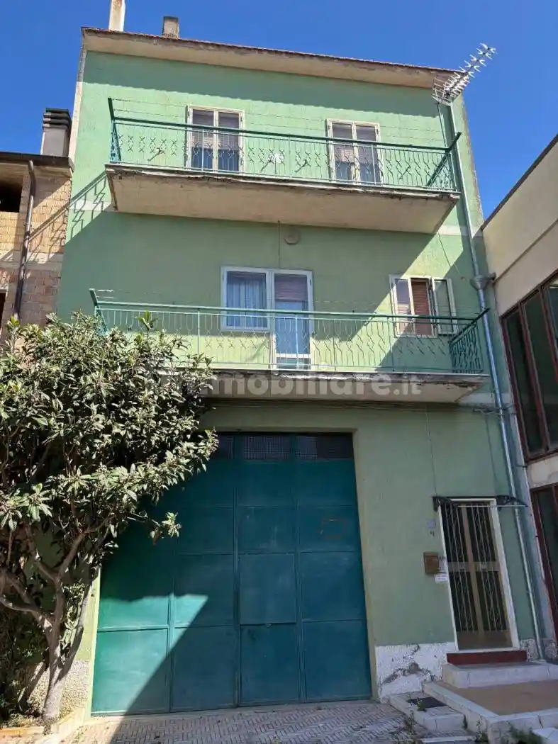 Palazzo - Edificio in vendita a Santa Croce di Magliano