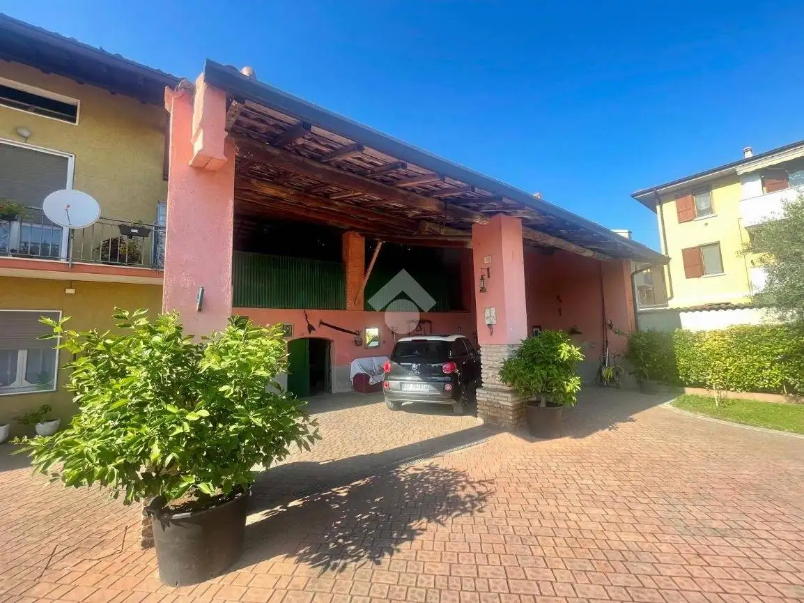 Rustico - Casale in vendita a Montichiari