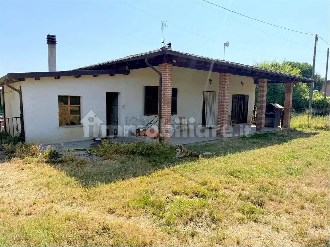 Casa indipendente in vendita a Capriata d'Orba