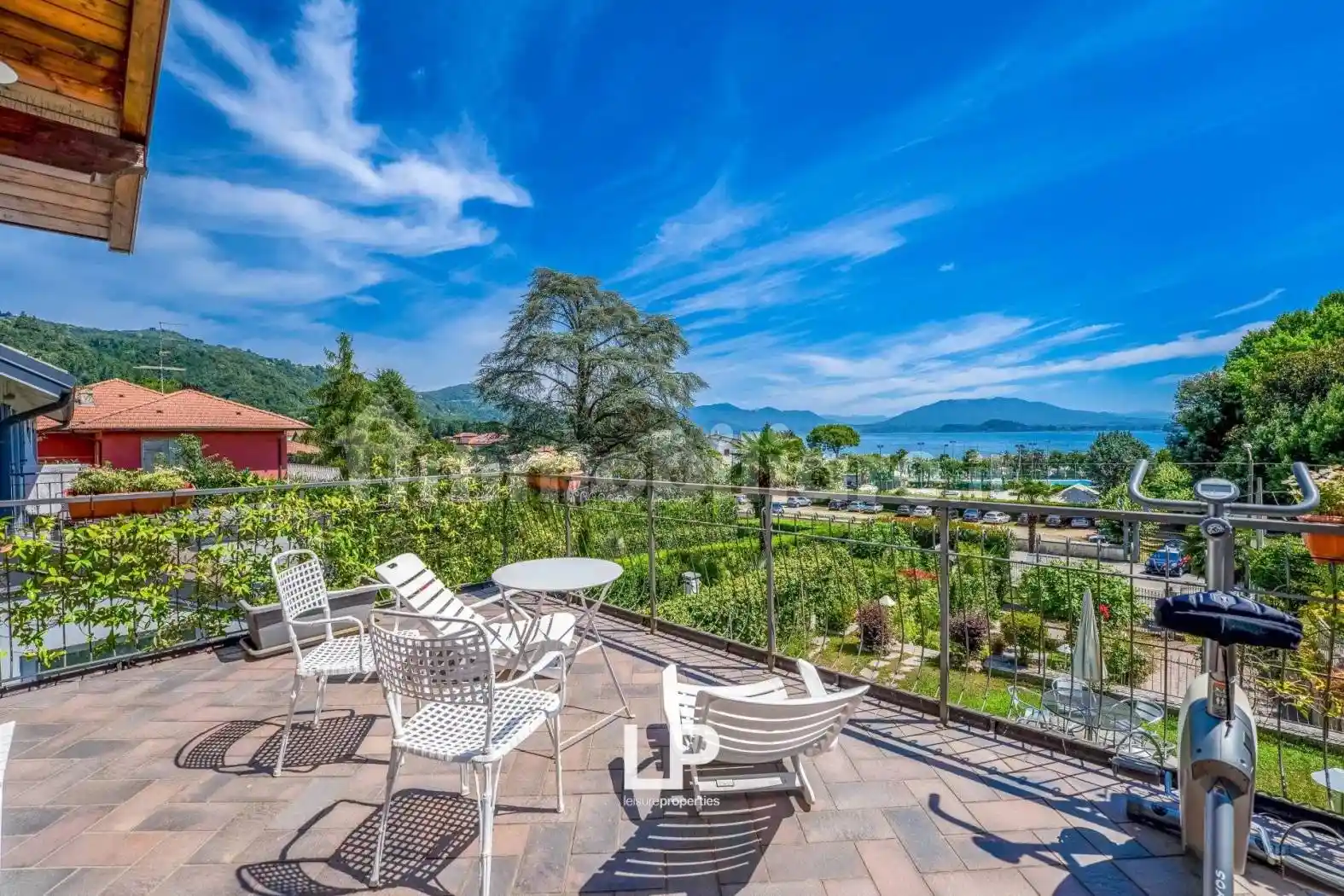 Appartamento in vendita a Meina