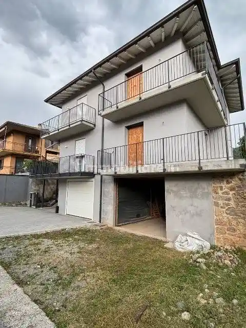 Villa a schiera Vendita, Casnigo - foto 2