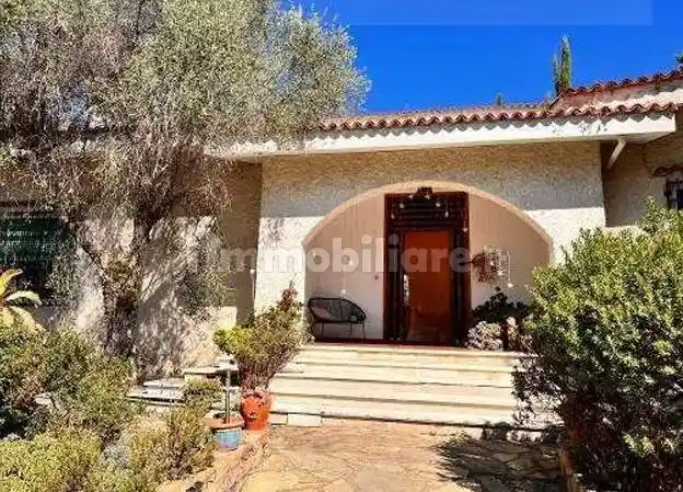 Villa in vendita a Sanremo