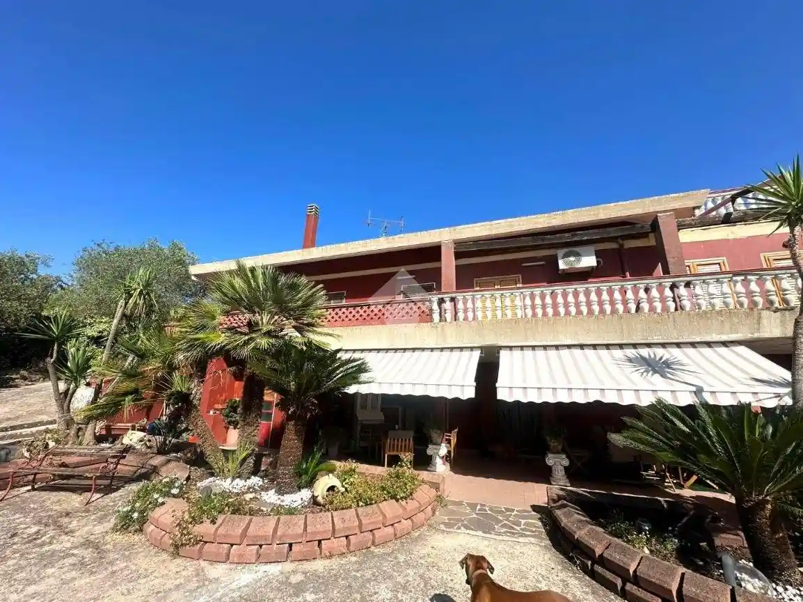 Villa bifamiliare Strada Vicinale Monti Bianchinu, Monte Bianchino, Sassari - foto 2