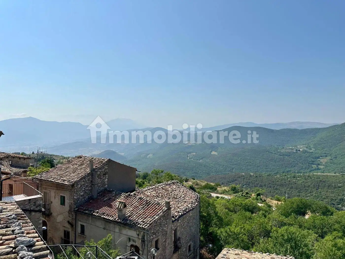 Terratetto unifamiliare via Tre Grotte, snc, Castelvecchio Calvisio - foto 3