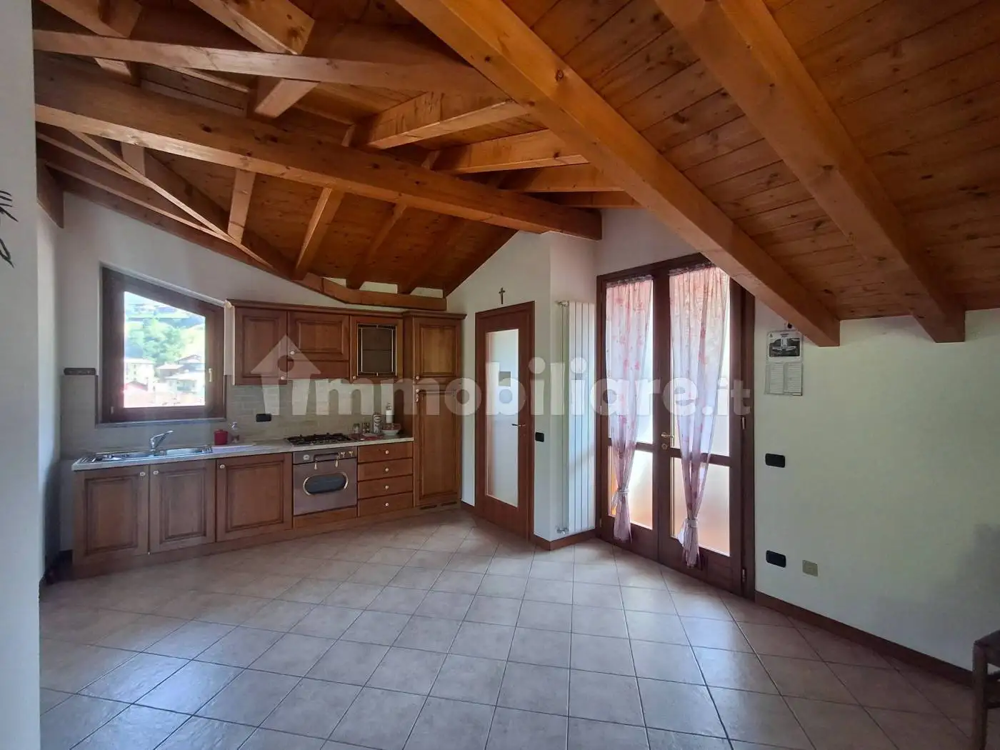 Appartamento in vendita a Val Brembilla