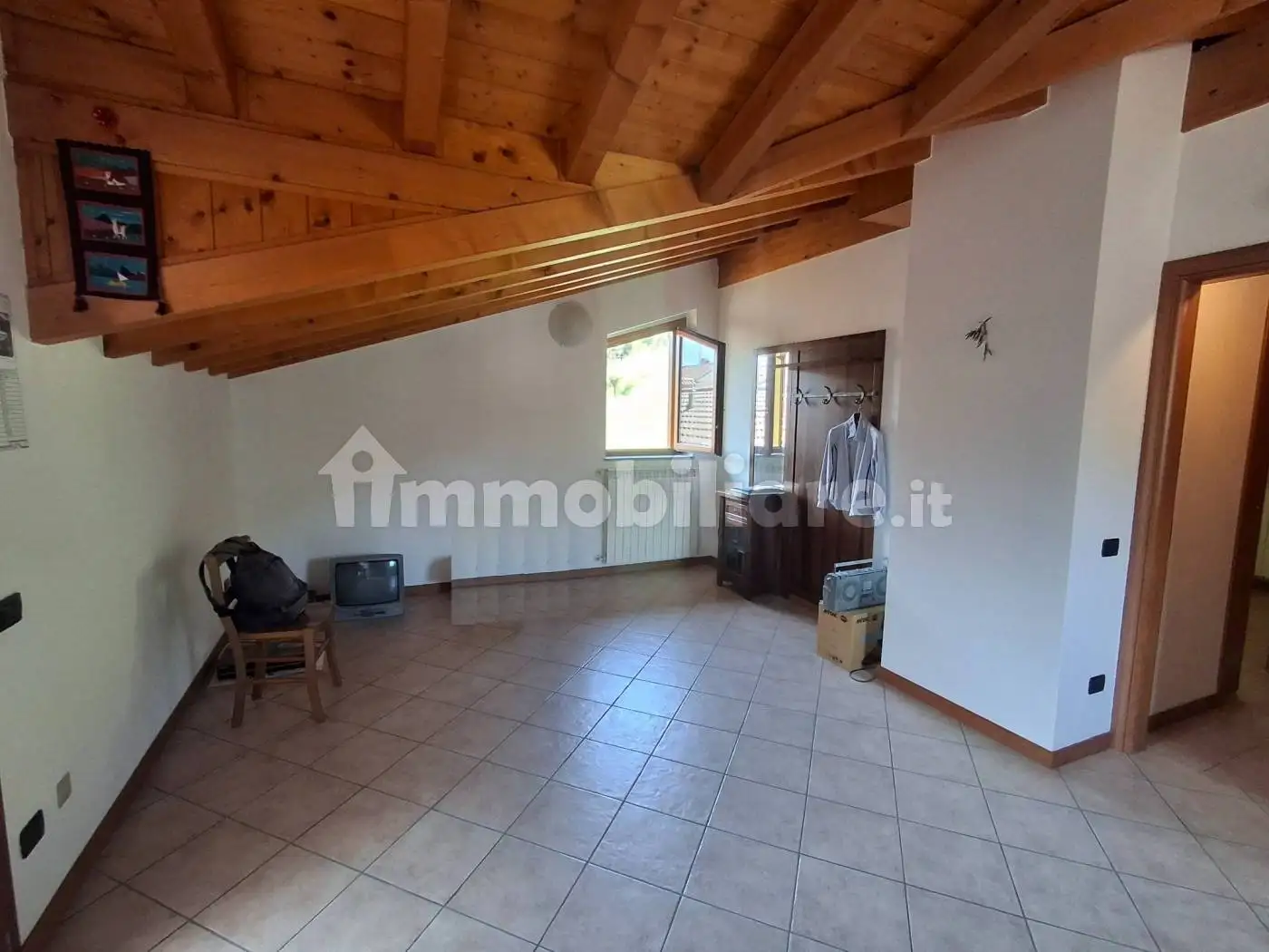 Trilocale via Croce Garateno 4, Brembilla, Val Brembilla - foto 3