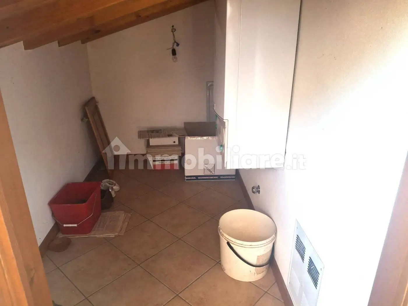 Trilocale via Croce Garateno 4, Brembilla, Val Brembilla - foto 5