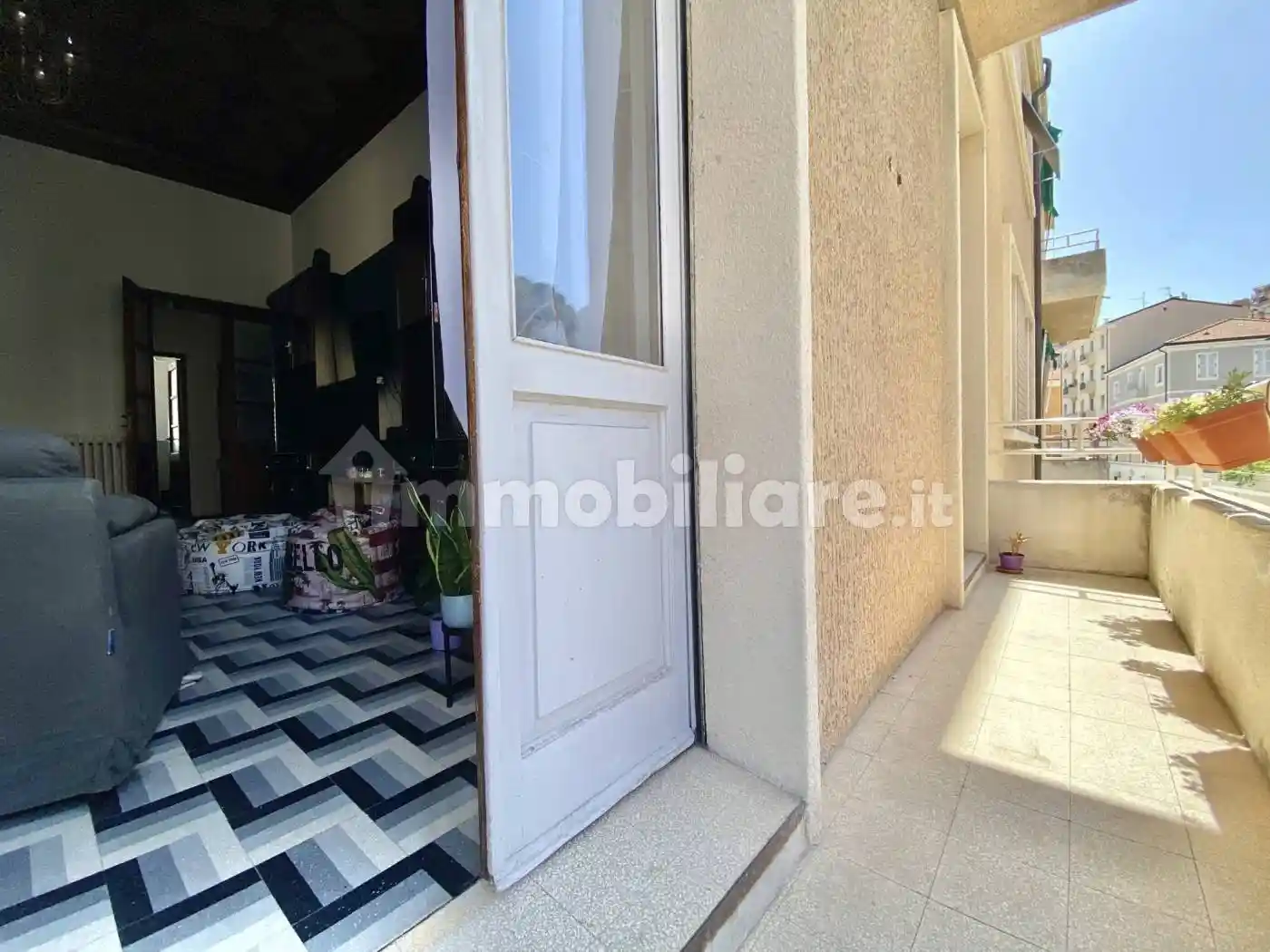 Appartamento buono stato, secondo piano, Cavour, Ancona - foto 2