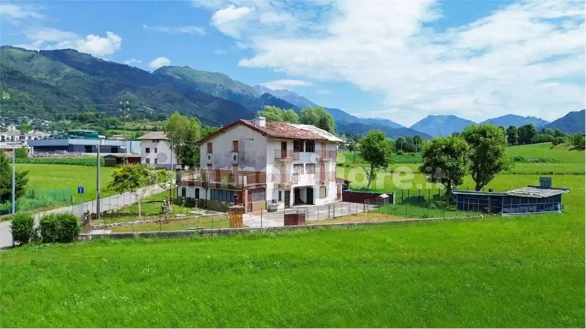 Rustico - Casale in vendita a Clusone