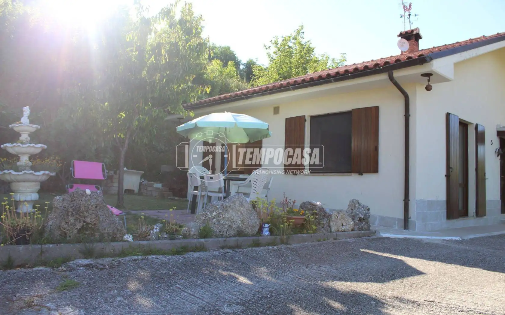 Quadrilocale Strada Panoramica San Vicino Canfaito 50, Apiro - foto 2