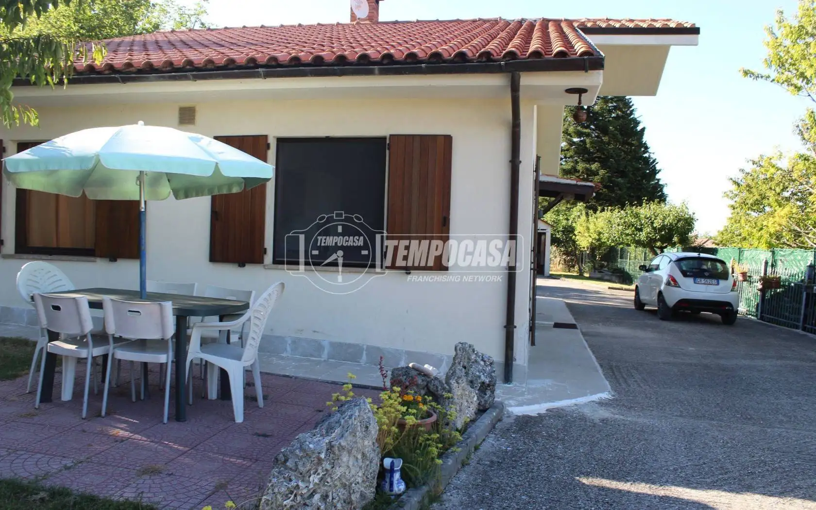 Quadrilocale Strada Panoramica San Vicino Canfaito 50, Apiro - foto 4