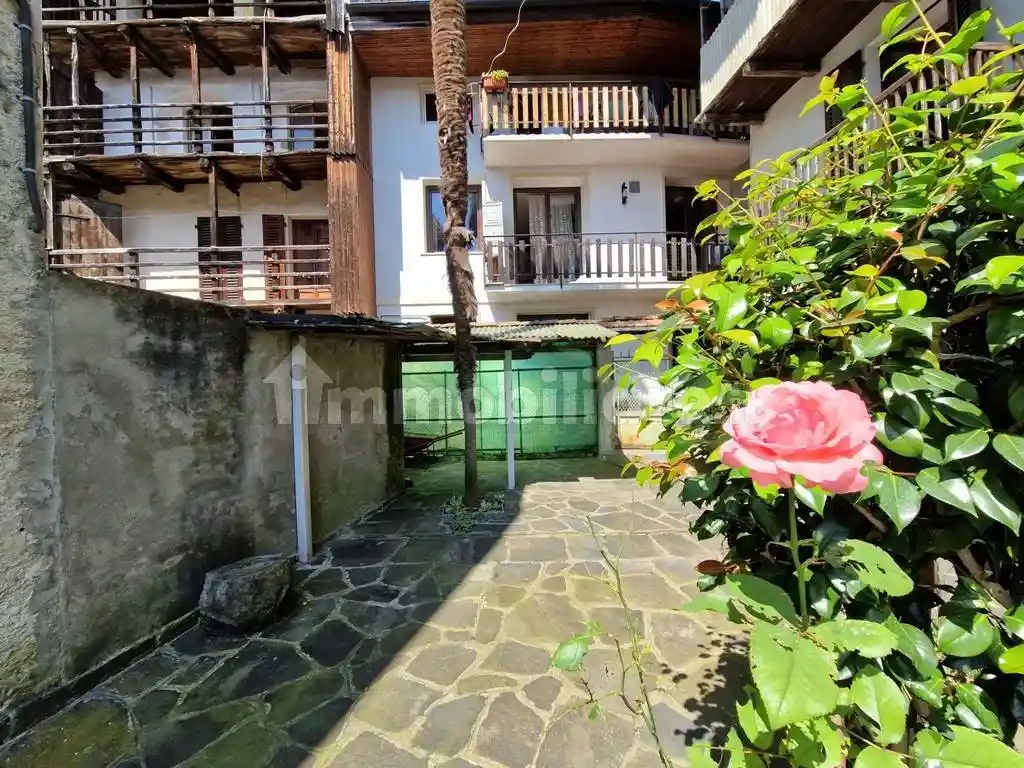 Terratetto unifamiliare via Centrale, Arola - foto 2