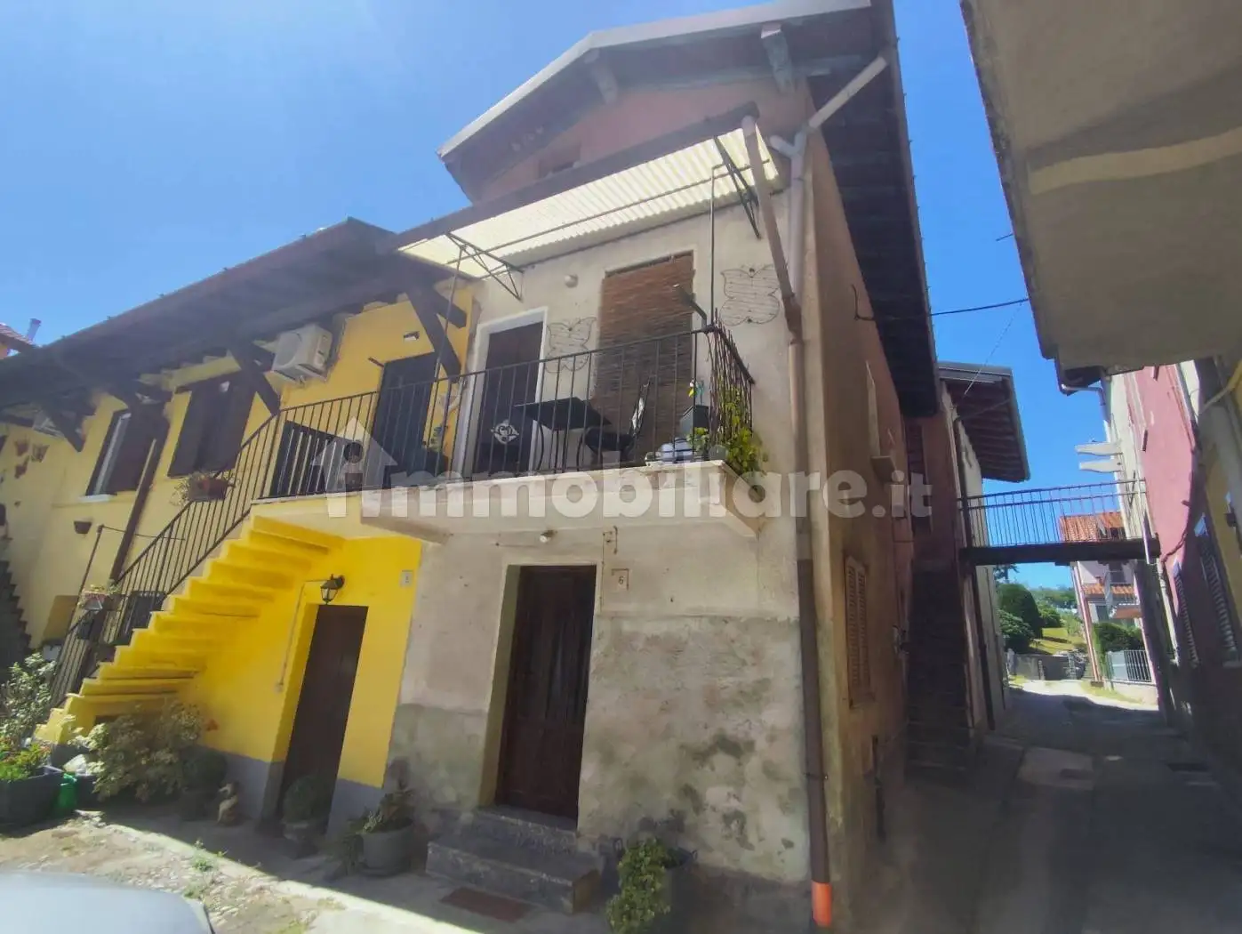 Casa indipendente in vendita a Bulgarograsso