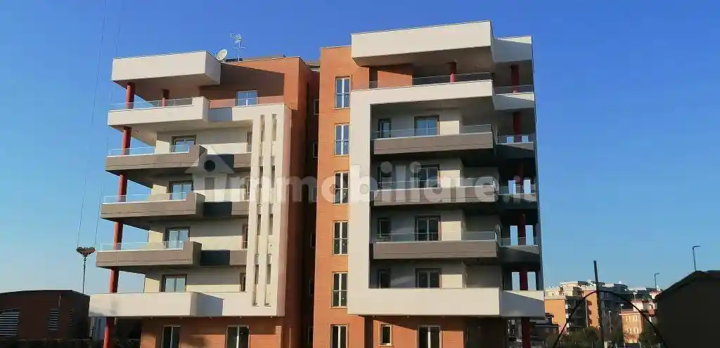 Appartamento in vendita a Guidonia Montecelio