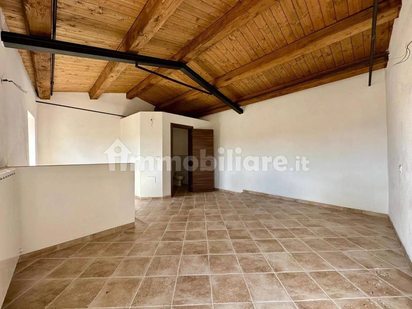 Terratetto unifamiliare via Castello, snc, Centro, Caporciano - foto 3