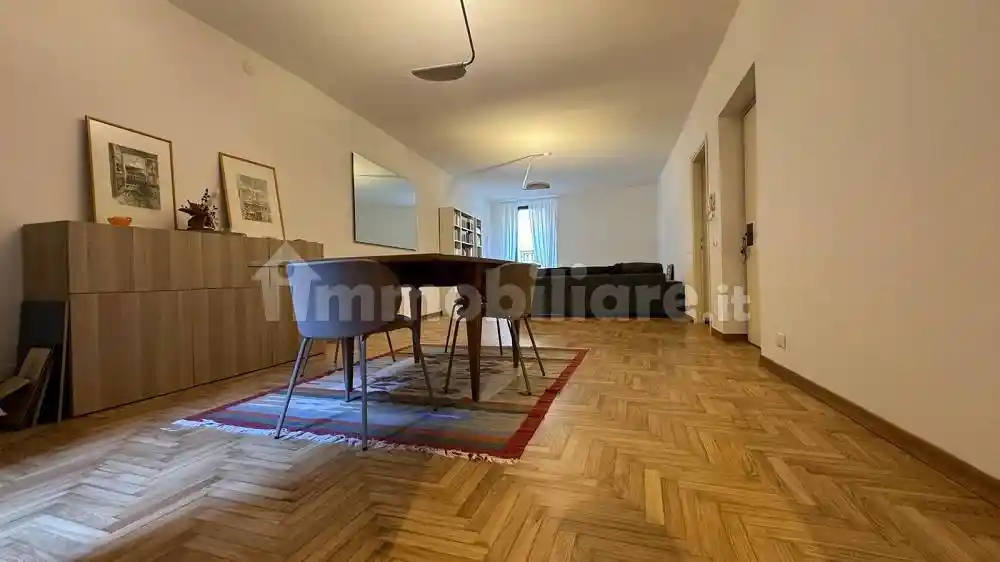 Appartamento in vendita a Piacenza