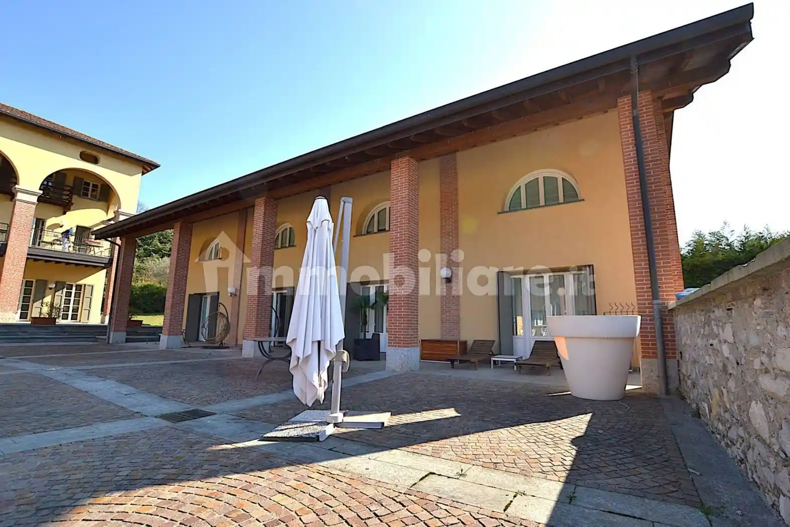 Villa in vendita a Merate