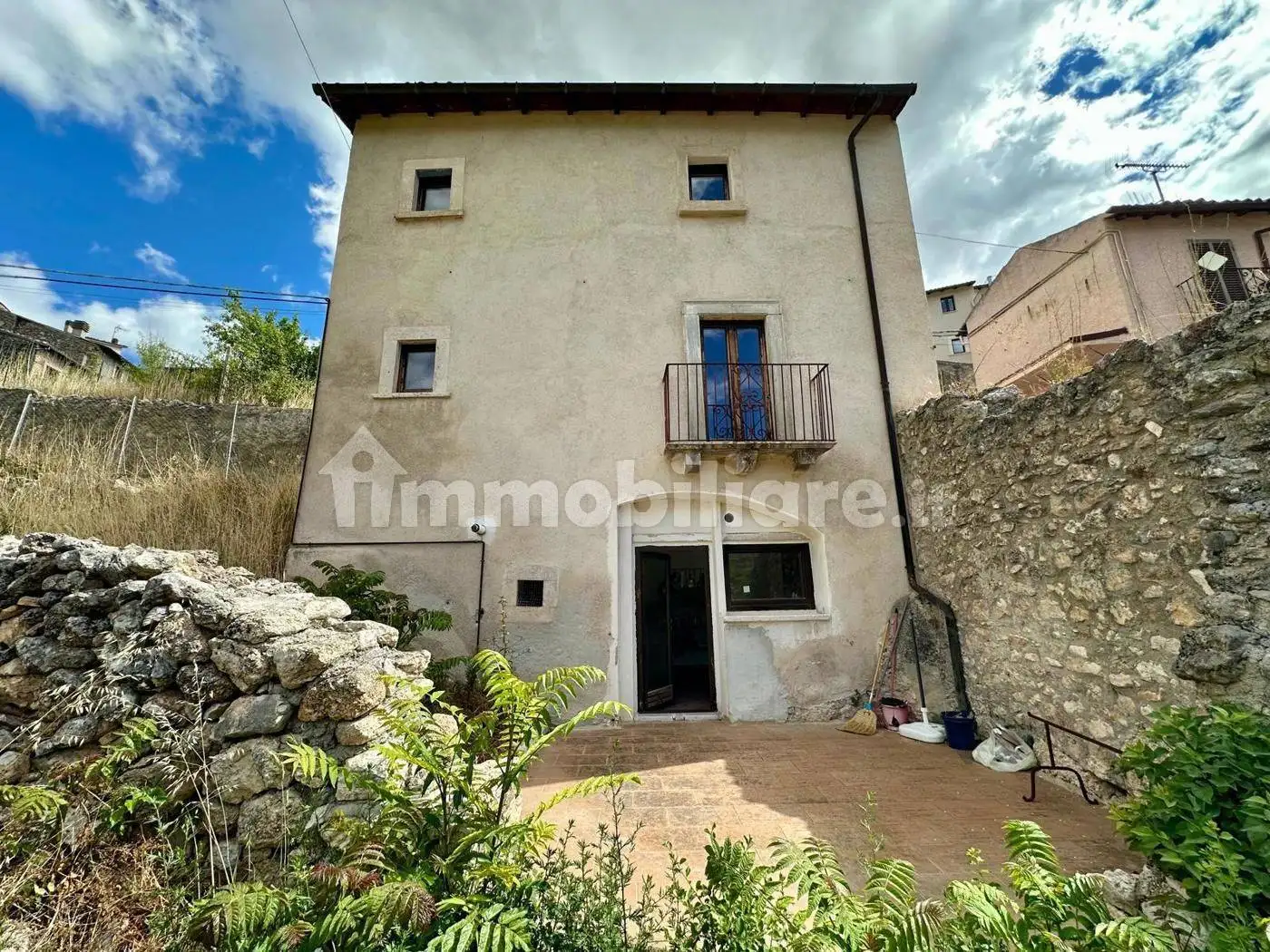 Terratetto unifamiliare via Fonte Amore, snc, Centro, Caporciano - foto 2