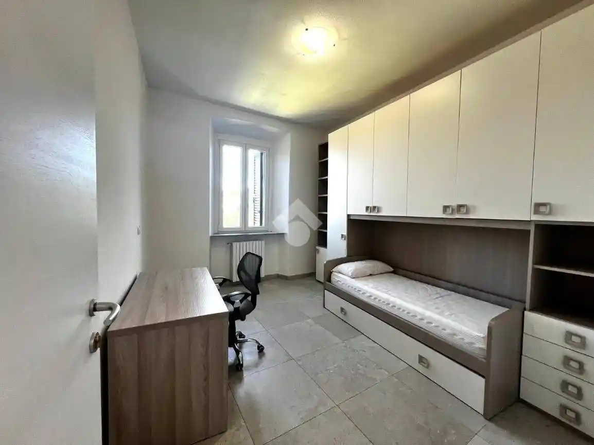 Trilocale via Monte Cengio 2, Bizzozzero, Varese - foto 3