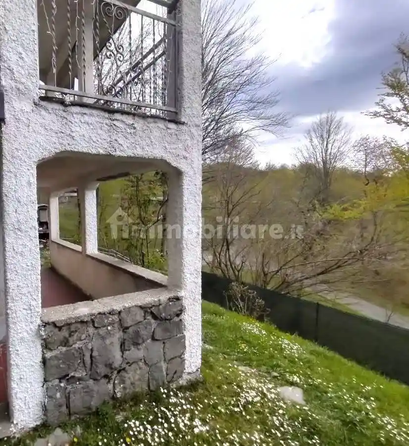 Villa in vendita a Zeri