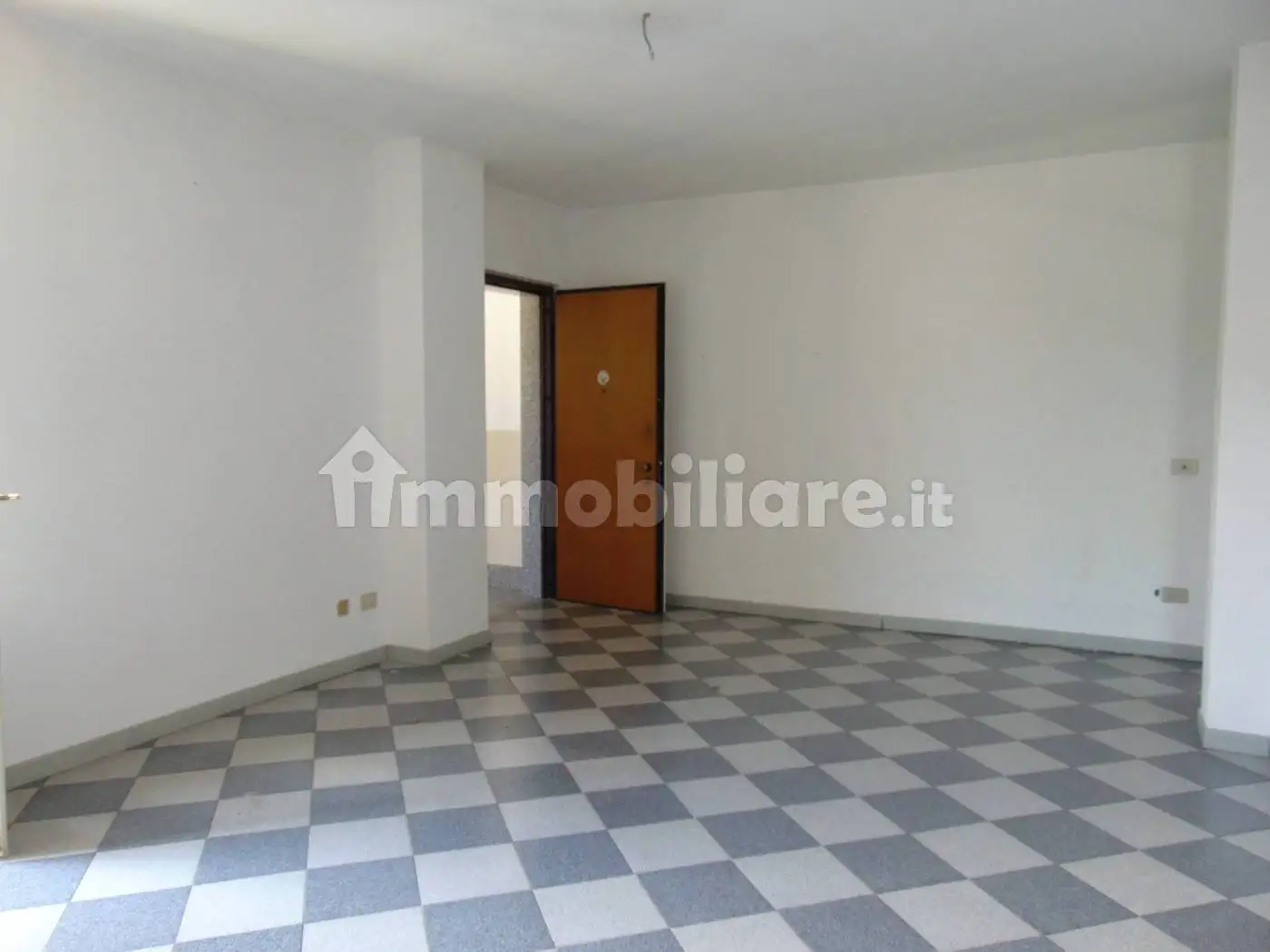 Trilocale buono stato, secondo piano, Centro, Broni - foto 2