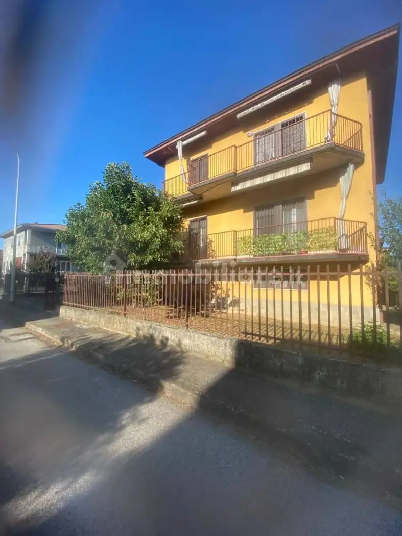 Appartamento in vendita a Pavia