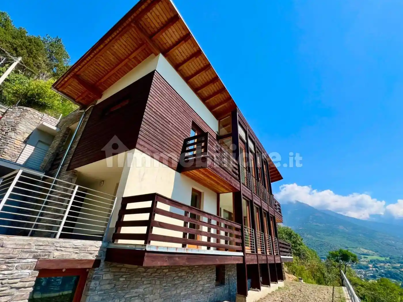 Villa in vendita a Aosta