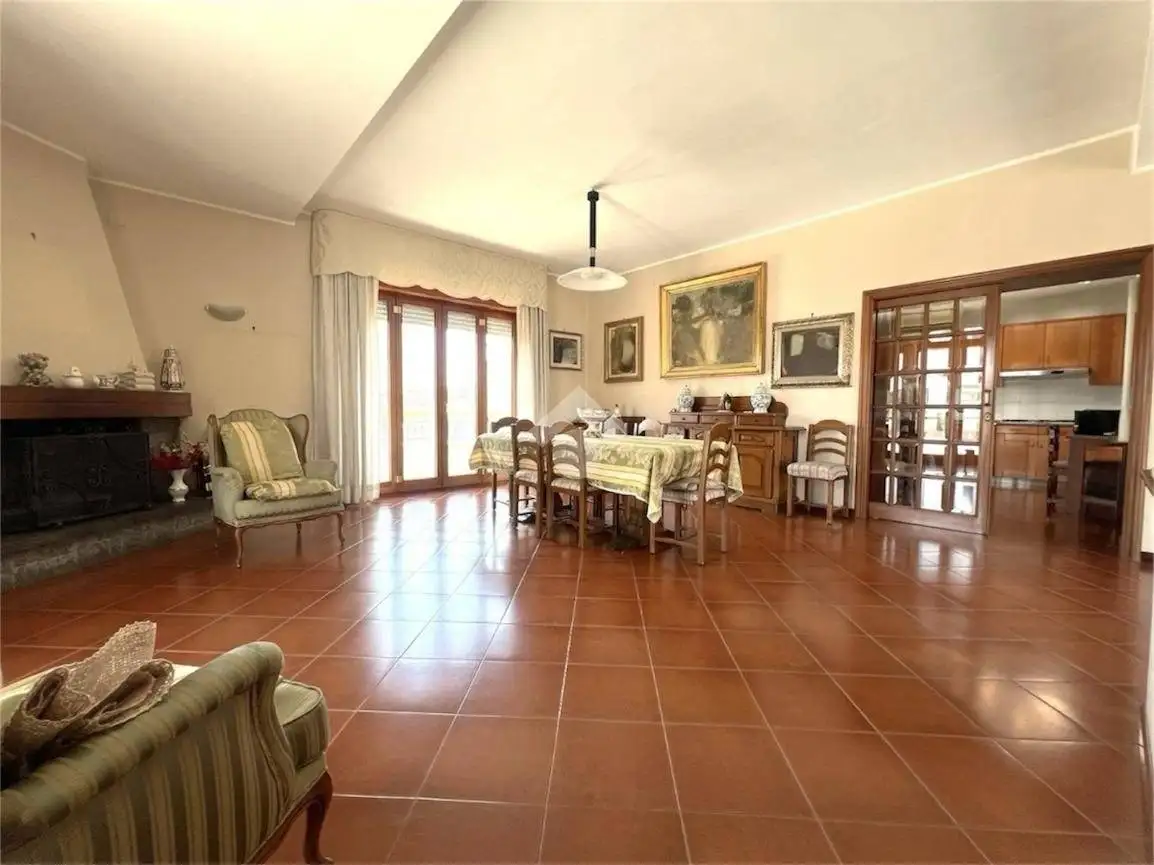 Appartamento in vendita a Casoria