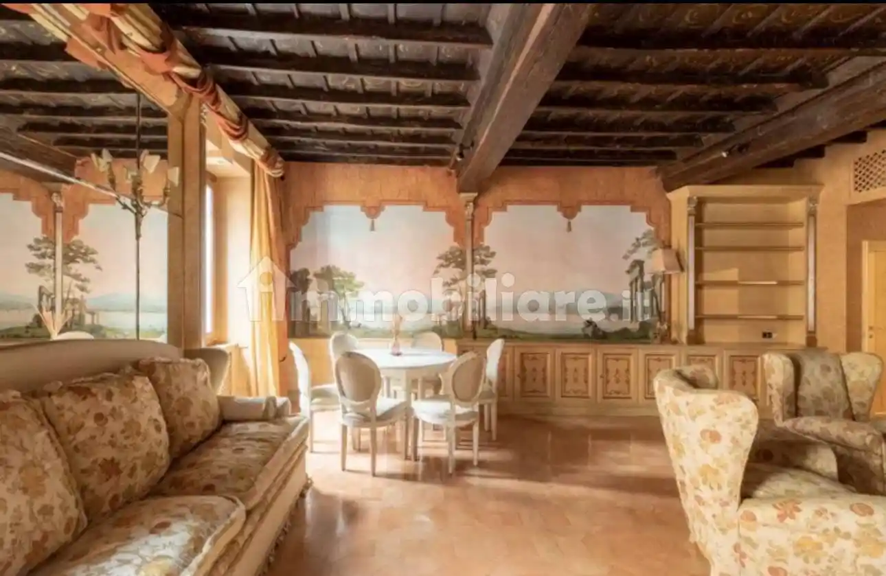 Trilocale via dei Banchi Vecchi, Via Giulia, Roma - foto 3