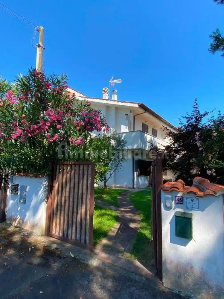 Villa in vendita a Sabaudia