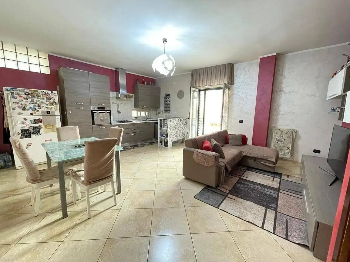 Bilocale via Milano 11, Casandrino - foto 3