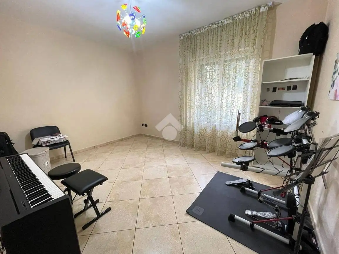 Bilocale via Milano 11, Casandrino - foto 4