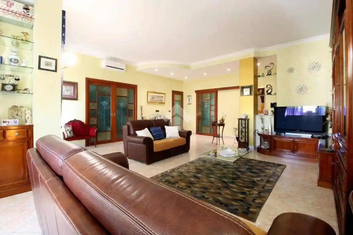 Appartamento in vendita a Rivoli