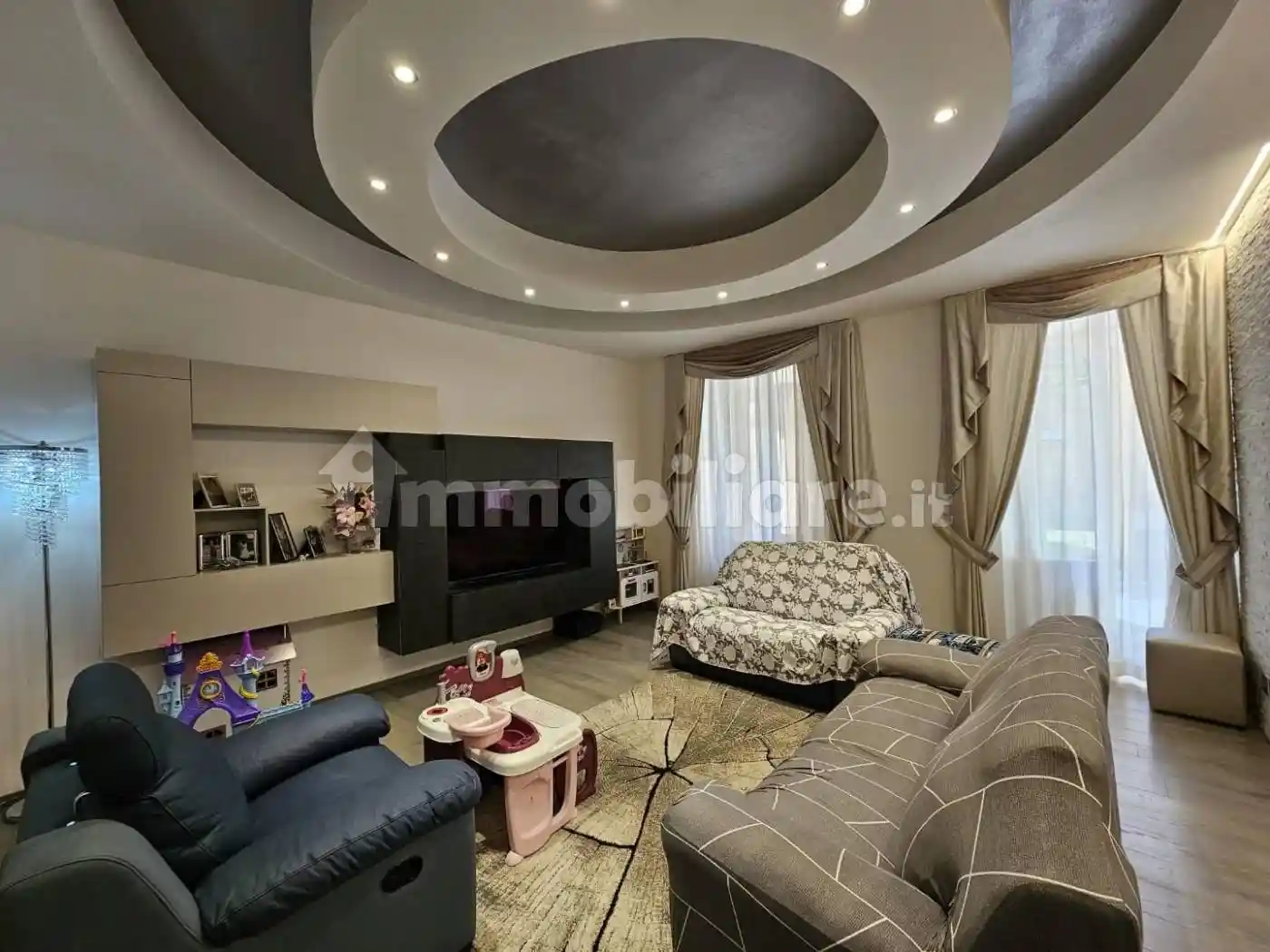 Appartamento piazza Alessandro Manzoni,  1, Porta Romana, Siena - foto 3