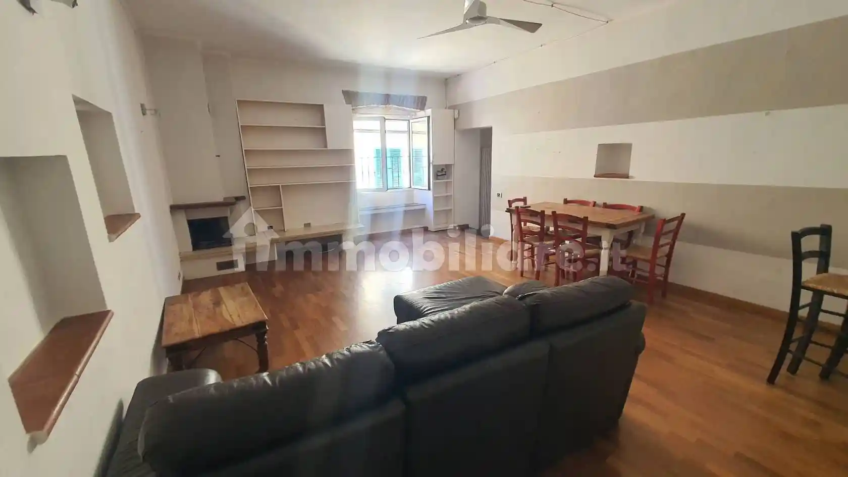 Appartamento in vendita a Sarzana