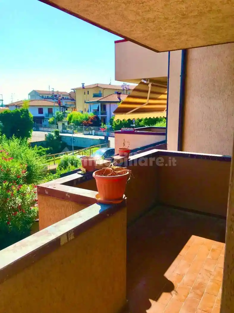 Appartamento in vendita a Calcinate