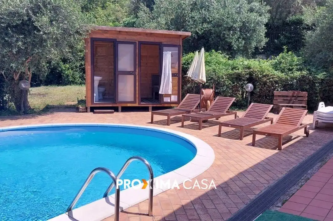 Villa in vendita a Salerno