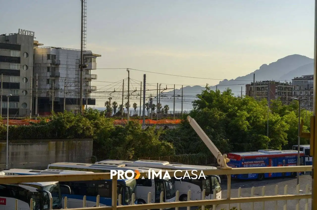 Appartamento in vendita a Salerno