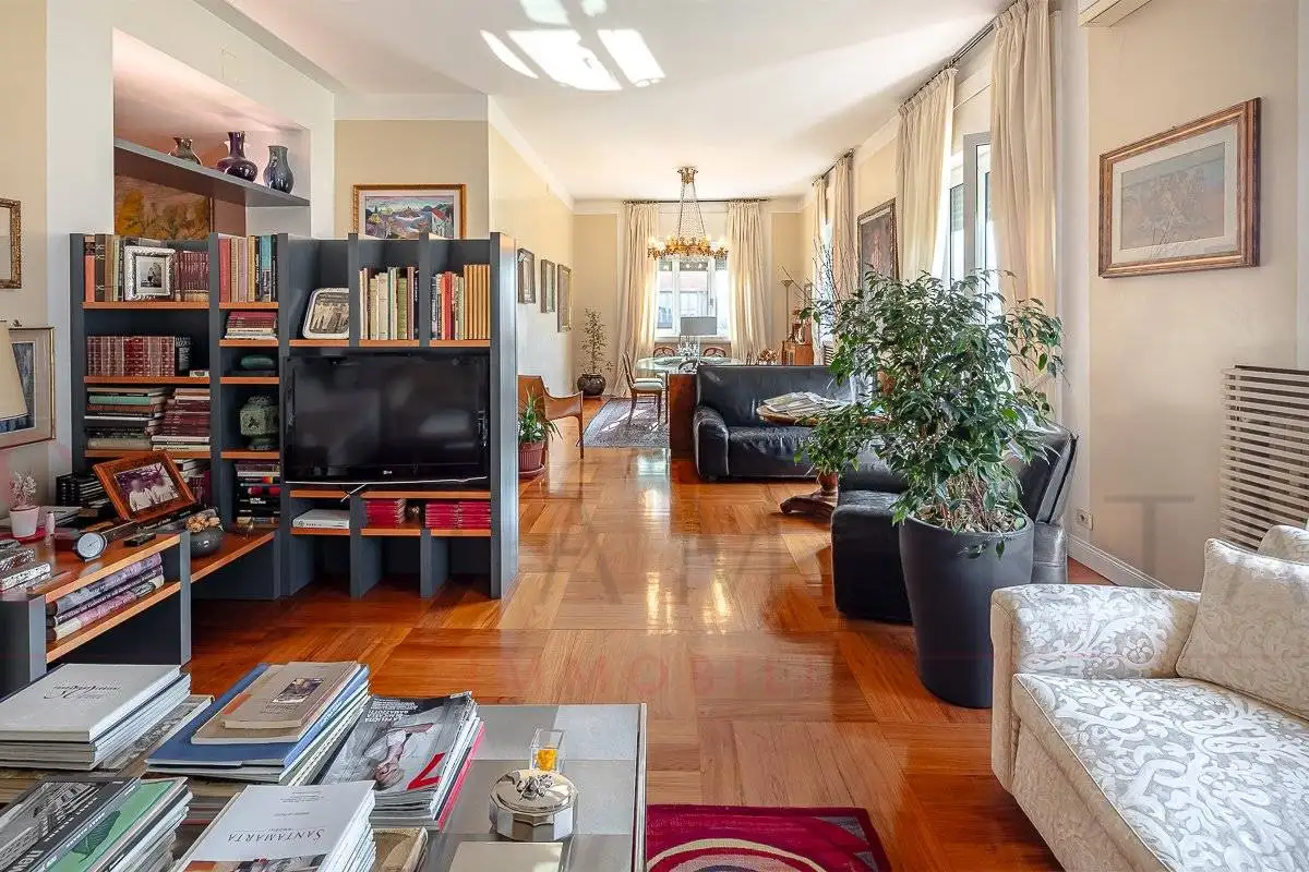 Apartment in vendita a Milan