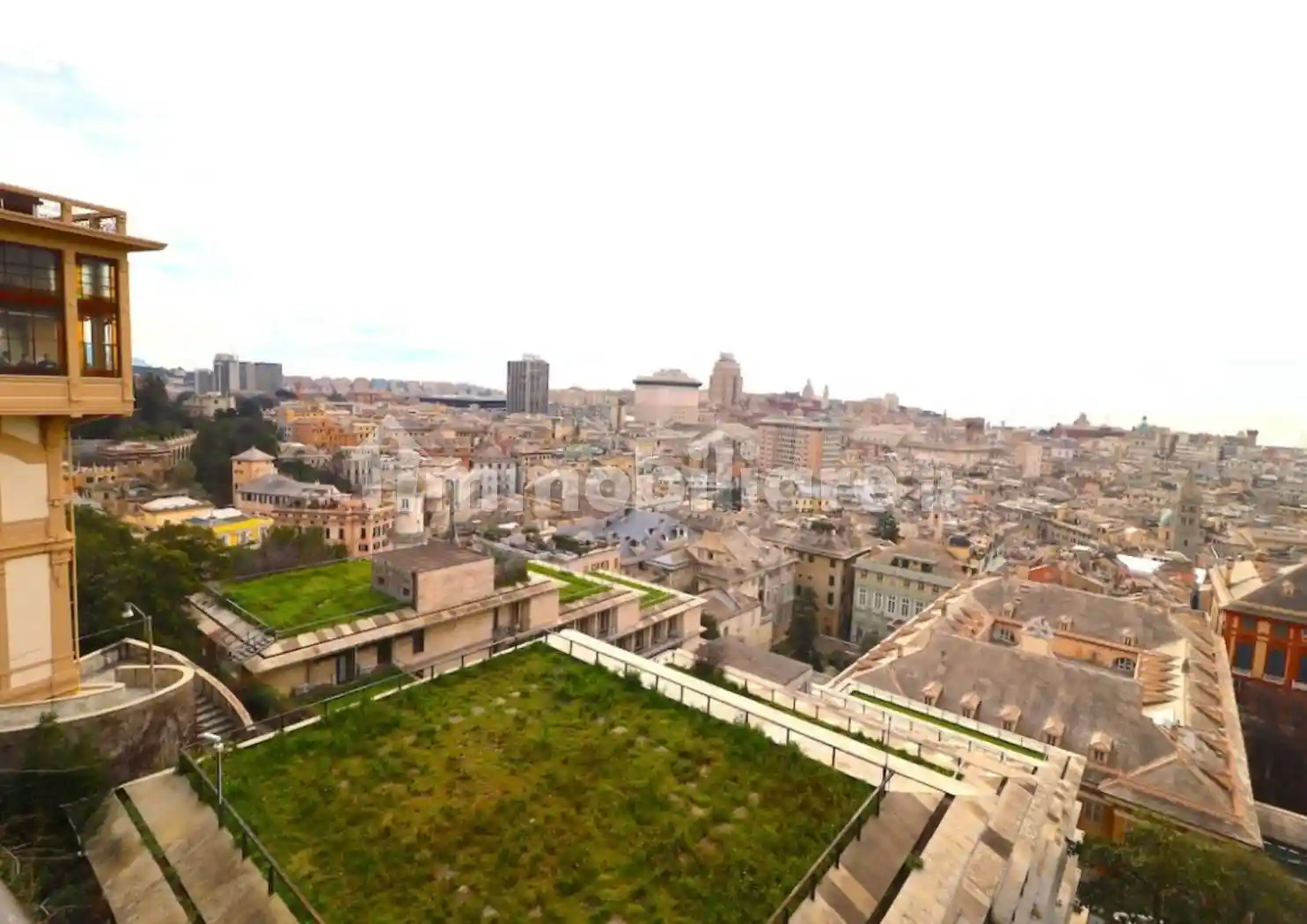 Appartamento in vendita a Genova