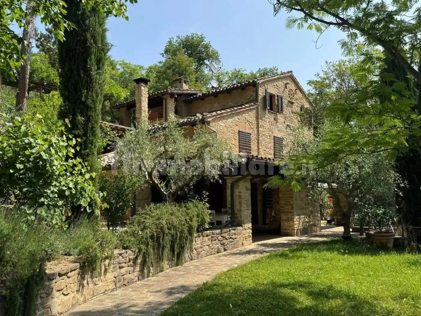 Rustico - Casale in vendita a Treia