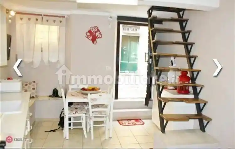 Casa indipendente in vendita a Vezzano Ligure