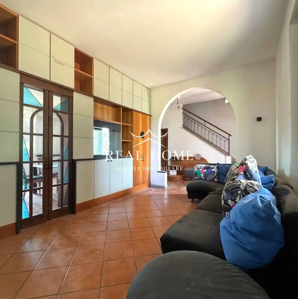 Villa in vendita a Carmignano