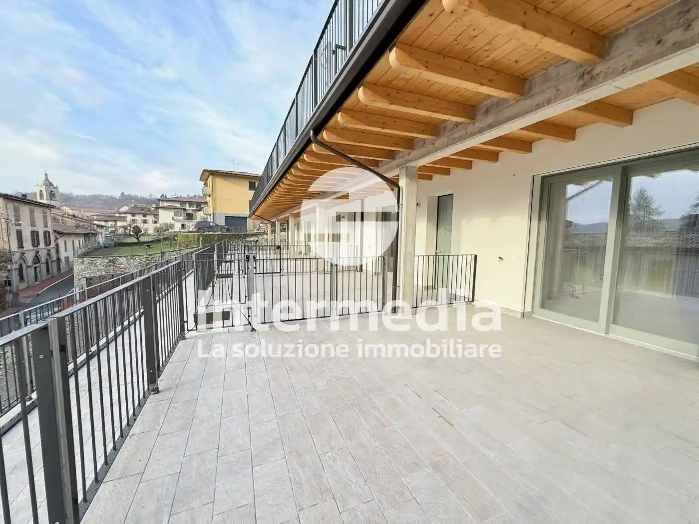 Appartamento in vendita a Adrara San Martino