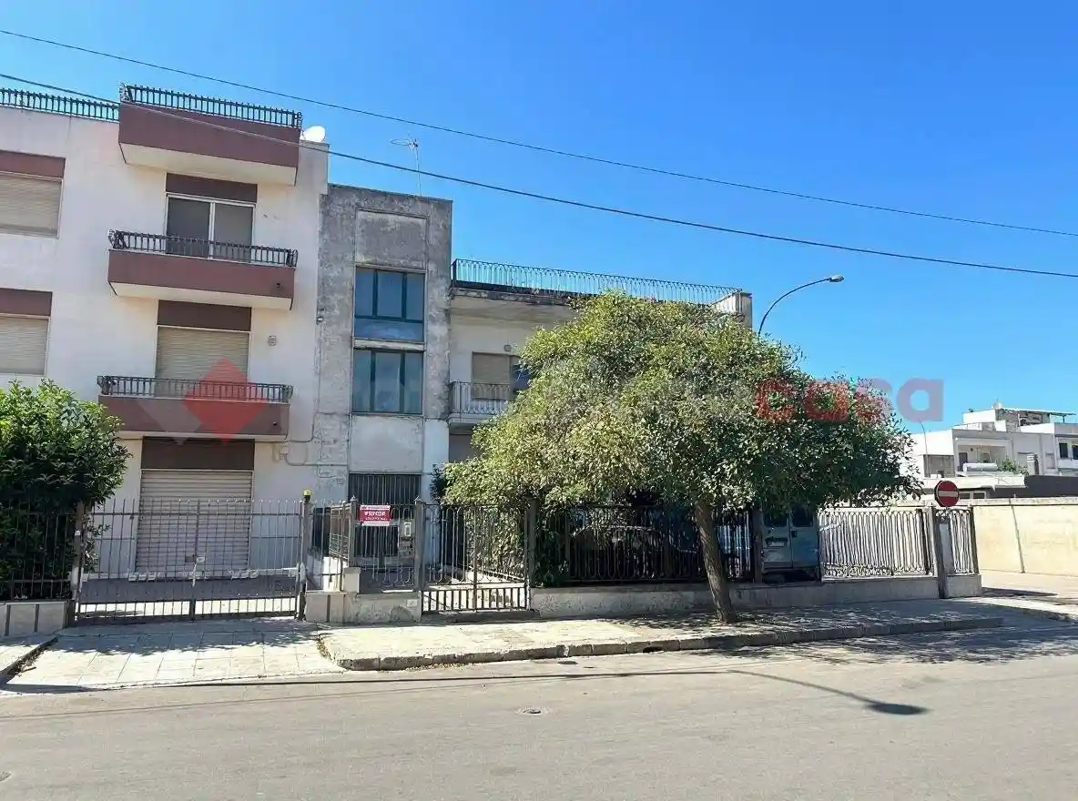 Casa indipendente in vendita a Poggiardo