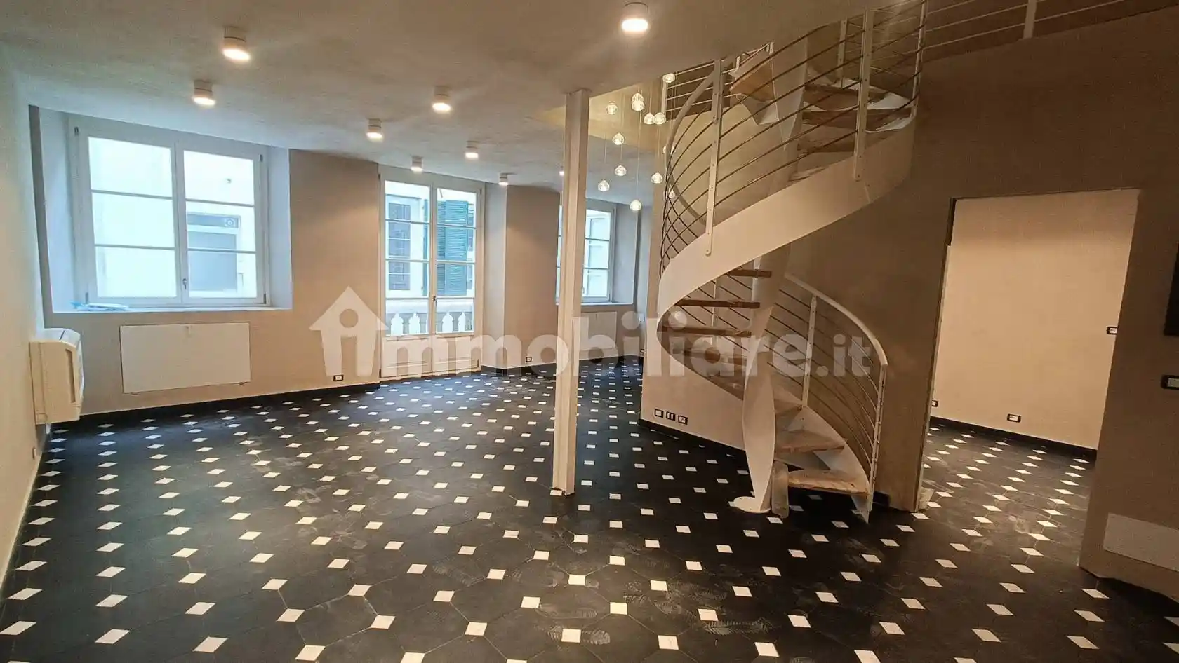 Appartamento in vendita a Genova