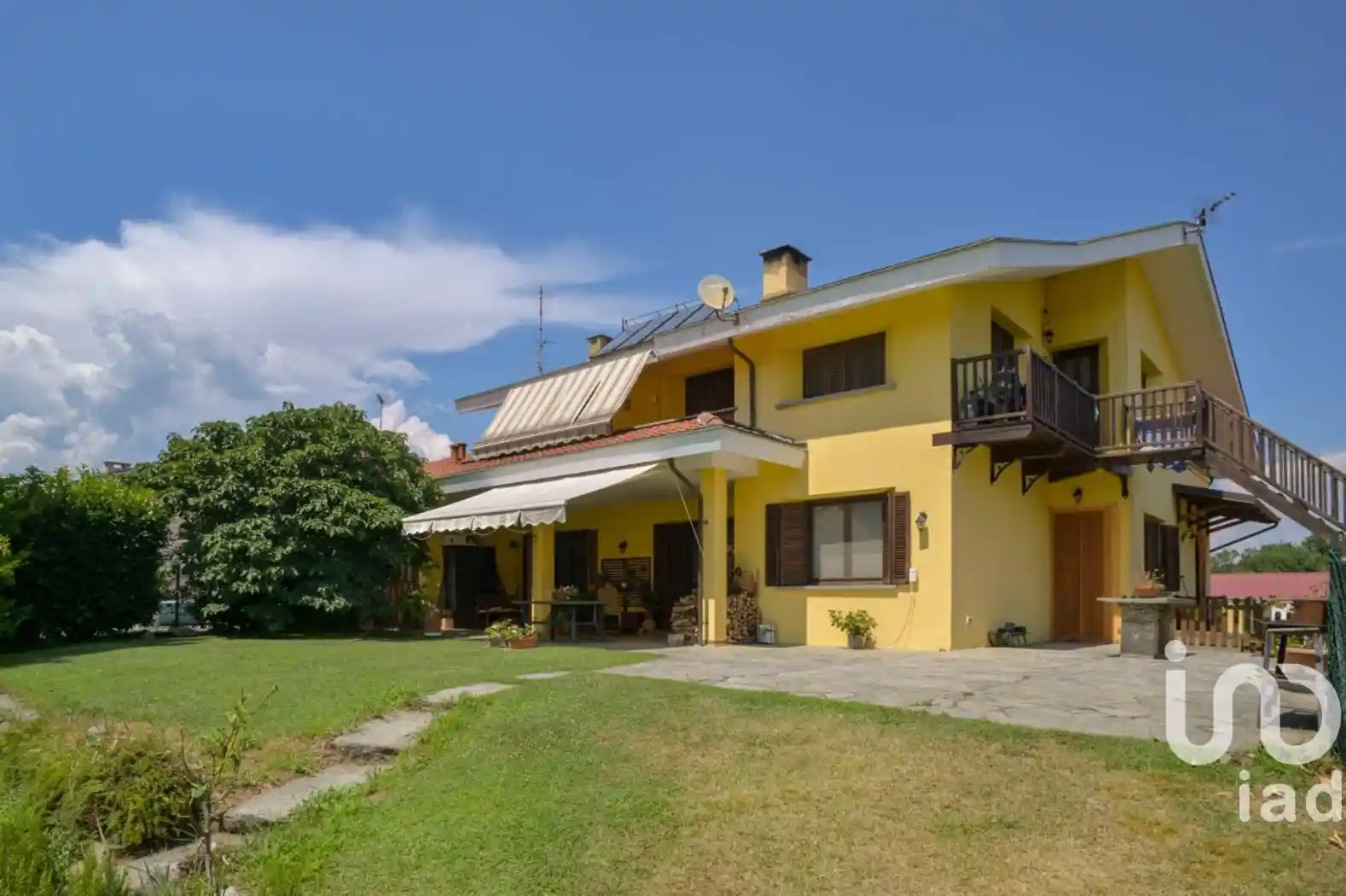 Villa - foto 2