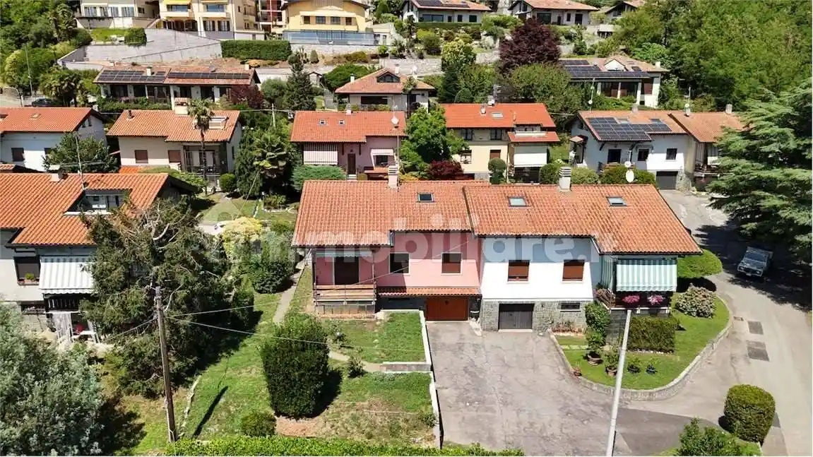 Villa unifamiliare via fidanza, 32, Comerio - foto 2