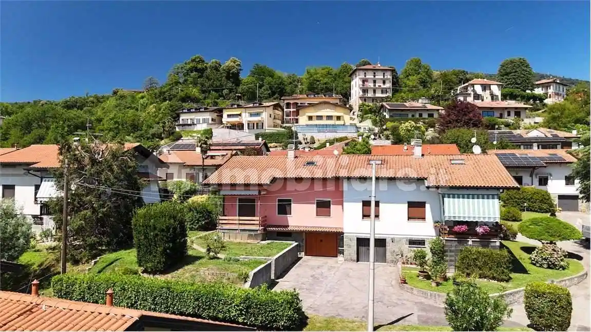 Villa unifamiliare via fidanza, 32, Comerio - foto 5